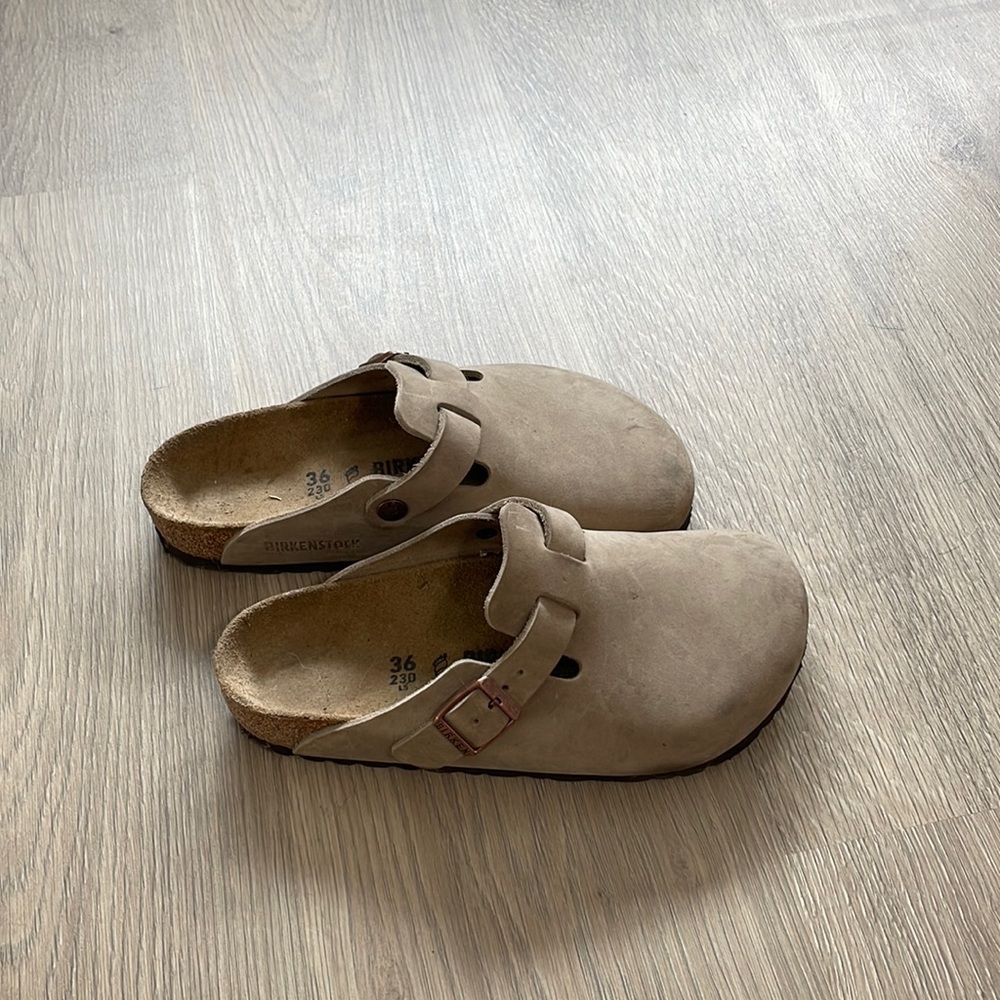 Boston Soft Footbed Slip On - Suede Leather